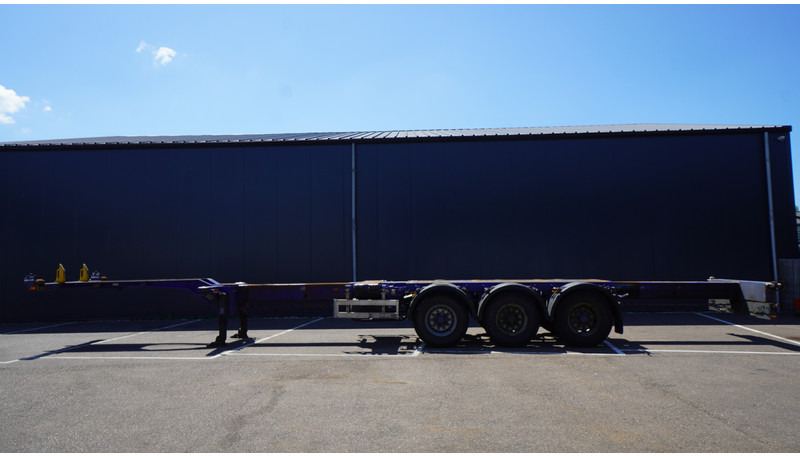 Pacton 3 AXLE MULTI CONTAINER TRANSPORT TRAILER EXTENDABLE 45 FT - Containertransporter/ Wissellaadbak oplegger: afbeelding 1 Pacton 3 AXLE MULTI CONTAINER TRANSPORT TRAILER EXTENDABLE 45 FT - Containertransporter/ Wissellaadbak oplegger: afbeelding 1