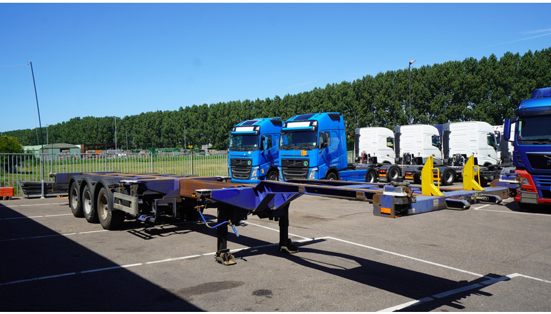 Pacton 3 AXLE MULTI CONTAINER TRANSPORT TRAILER EXTENDABLE 45 FT - Containertransporter/ Wissellaadbak oplegger: afbeelding 3 Pacton 3 AXLE MULTI CONTAINER TRANSPORT TRAILER EXTENDABLE 45 FT - Containertransporter/ Wissellaadbak oplegger: afbeelding 3