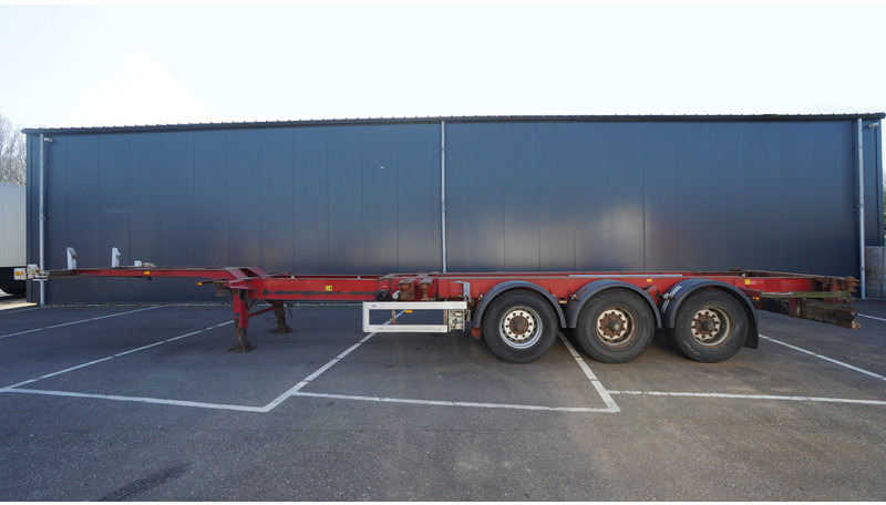 Renders 3 AXLE EXTENDABLE CONTAINER TRANSPORT TRAILER - Containertransporter/ Wissellaadbak oplegger: afbeelding 1 Renders 3 AXLE EXTENDABLE CONTAINER TRANSPORT TRAILER - Containertransporter/ Wissellaadbak oplegger: afbeelding 1