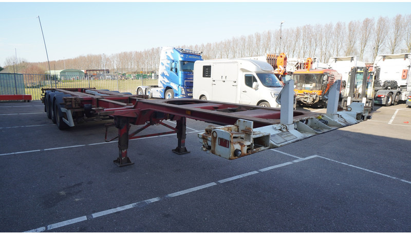 Renders 3 AXLE EXTENDABLE CONTAINER TRANSPORT TRAILER - Containertransporter/ Wissellaadbak oplegger: afbeelding 3 Renders 3 AXLE EXTENDABLE CONTAINER TRANSPORT TRAILER - Containertransporter/ Wissellaadbak oplegger: afbeelding 3