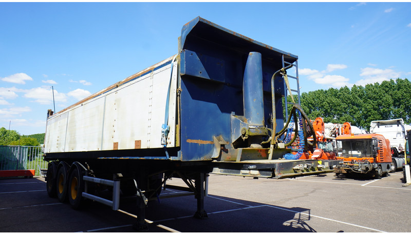 Renders 3 AXLE TIPPER TRAILER - Kipper oplegger: afbeelding 3 Renders 3 AXLE TIPPER TRAILER - Kipper oplegger: afbeelding 3