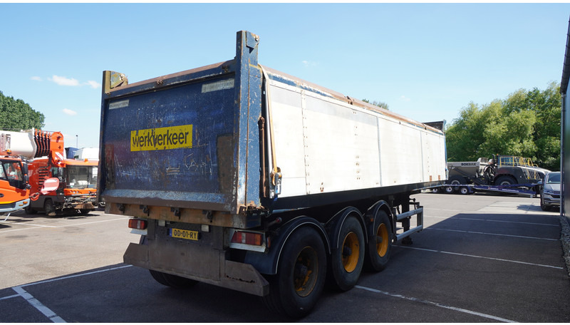 Renders 3 AXLE TIPPER TRAILER - Kipper oplegger: afbeelding 5 Renders 3 AXLE TIPPER TRAILER - Kipper oplegger: afbeelding 5