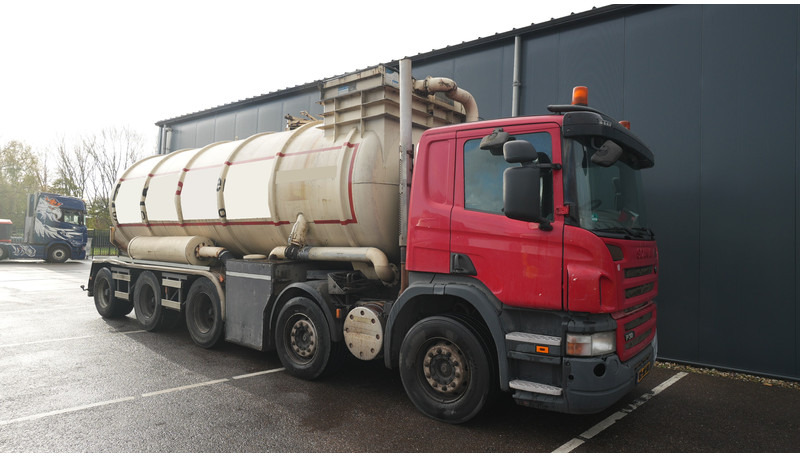 Scania P 380 10X4 BLOW AND SUCK TRUCK 522.000 - Tankwagen: afbeelding 4 Scania P 380 10X4 BLOW AND SUCK TRUCK 522.000 - Tankwagen: afbeelding 4