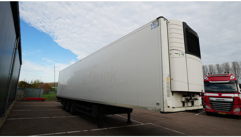Schmitz Cargobull 3 AXLE FRIGO TRAILER - Koelwagen oplegger: afbeelding 3 Schmitz Cargobull 3 AXLE FRIGO TRAILER - Koelwagen oplegger: afbeelding 3