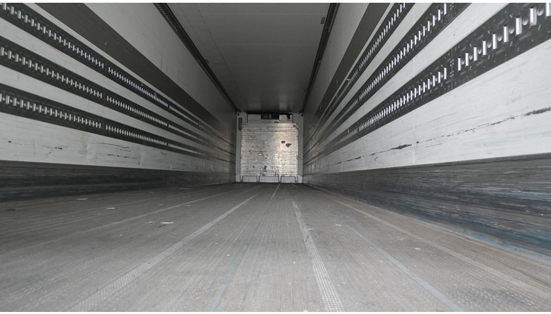 Schmitz Cargobull 3 AXLE FRIGO TRAILER - Koelwagen oplegger: afbeelding 4 Schmitz Cargobull 3 AXLE FRIGO TRAILER - Koelwagen oplegger: afbeelding 4