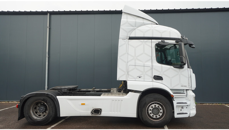 Mercedes-Benz ACTROS 1936 EURO 6 892.000KM - Trekker: afbeelding 2 Mercedes-Benz ACTROS 1936 EURO 6 892.000KM - Trekker: afbeelding 2