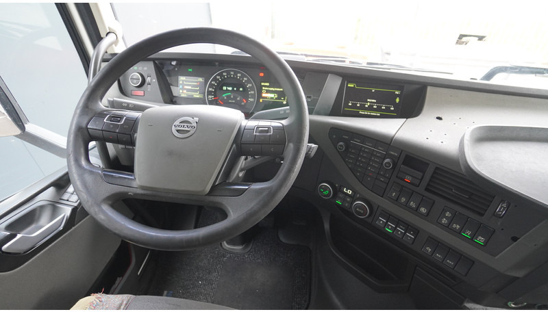 Volvo FH 420 ADR EURO 6 756.000KM - Trekker: afbeelding 5 Volvo FH 420 ADR EURO 6 756.000KM - Trekker: afbeelding 5