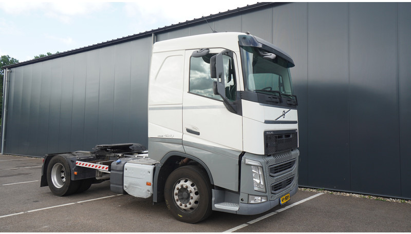 Volvo FH 420 ADR EURO 6 756.000KM - Trekker: afbeelding 4 Volvo FH 420 ADR EURO 6 756.000KM - Trekker: afbeelding 4