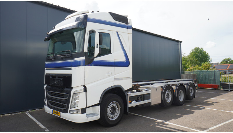 Volvo FH 460 8X2 20 FT CONTAINER TRANSPORT TRUCK - Containertransporter/ Wissellaadbak vrachtwagen: afbeelding 3 Volvo FH 460 8X2 20 FT CONTAINER TRANSPORT TRUCK - Containertransporter/ Wissellaadbak vrachtwagen: afbeelding 3
