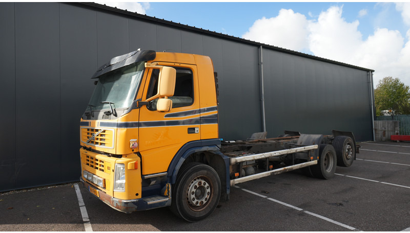 Volvo FM9 340 6X2 CHASSIS EURO 5 480000KM - Chassis vrachtwagen: afbeelding 3 Volvo FM9 340 6X2 CHASSIS EURO 5 480000KM - Chassis vrachtwagen: afbeelding 3