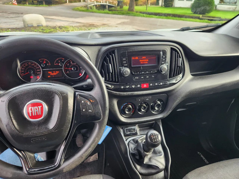 Fiat Doblò Maxi, 2017, 135000km, Airco, L2H1, Parkingsens - Kleine bestelwagen: afbeelding 4 Fiat Doblò Maxi, 2017, 135000km, Airco, L2H1, Parkingsens - Kleine bestelwagen: afbeelding 4