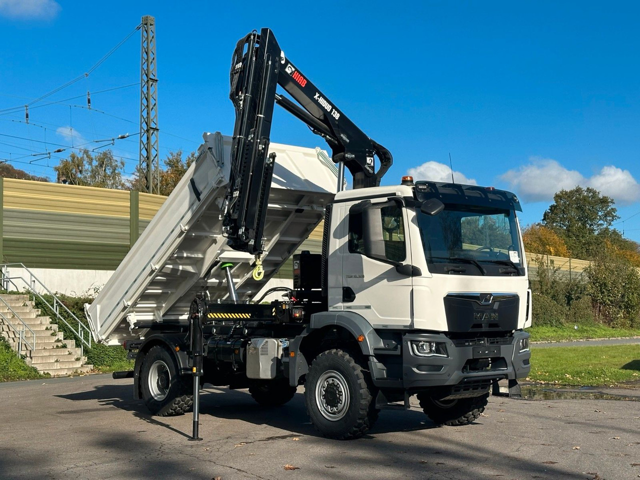 MAN TGM 18.320 4x4 /Singelbereift/einzelbereift Kran - Kipper vrachtwagen, Kraanwagen: afbeelding 1 MAN TGM 18.320 4x4 /Singelbereift/einzelbereift Kran - Kipper vrachtwagen, Kraanwagen: afbeelding 1