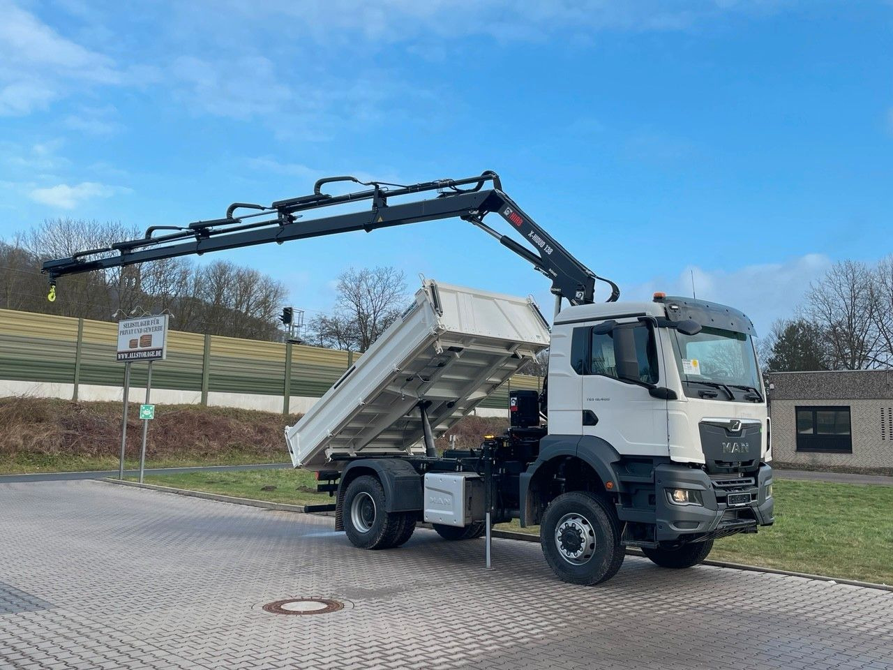 MAN TGS 18.400 TG3 4x4 Euro6e Hiab X-HiDuo 138DS-4 - Kipper vrachtwagen, Kraanwagen: afbeelding 1 MAN TGS 18.400 TG3 4x4 Euro6e Hiab X-HiDuo 138DS-4 - Kipper vrachtwagen, Kraanwagen: afbeelding 1