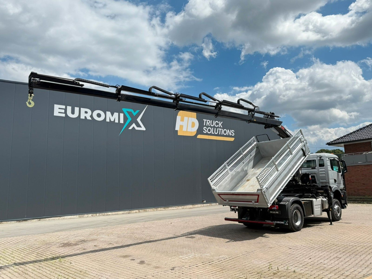 MAN TGS 18.400 TG3 4x4 Euro6e Hiab X-HiDuo 138DS-4 - Kipper vrachtwagen, Kraanwagen: afbeelding 5 MAN TGS 18.400 TG3 4x4 Euro6e Hiab X-HiDuo 138DS-4 - Kipper vrachtwagen, Kraanwagen: afbeelding 5