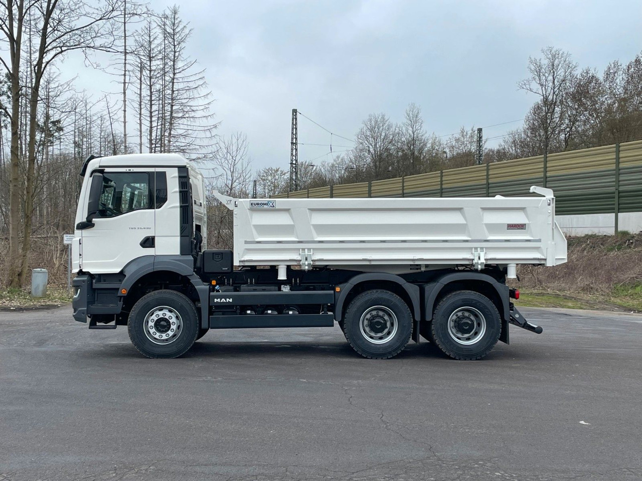 MAN TGS 33.440 6x4 /Euro6 3-Seiten-Kipper EuromixMTP - Kipper vrachtwagen: afbeelding 4 MAN TGS 33.440 6x4 /Euro6 3-Seiten-Kipper EuromixMTP - Kipper vrachtwagen: afbeelding 4