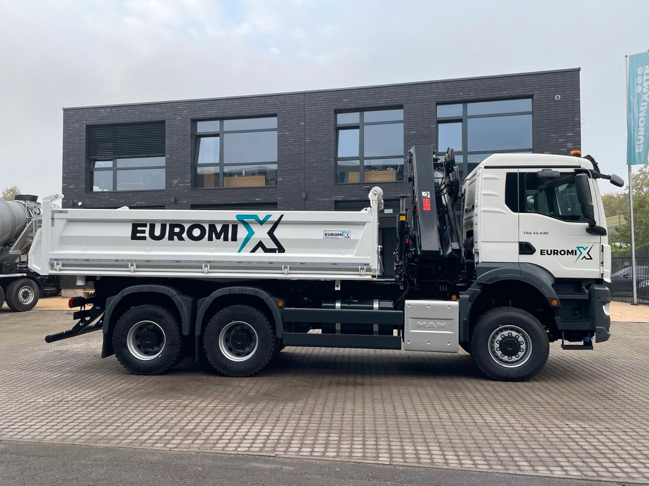 MAN TGS 33.440 6x6 /3-Seiten- Kipper / HIAB 228-6 - Kipper vrachtwagen, Kraanwagen: afbeelding 5 MAN TGS 33.440 6x6 /3-Seiten- Kipper / HIAB 228-6 - Kipper vrachtwagen, Kraanwagen: afbeelding 5