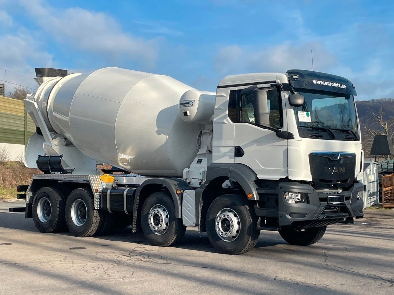 MAN TGS 41.400 8x4 / EuromixMTP EM 10m³ R / EURO 2 - Betonmixer: afbeelding 1 MAN TGS 41.400 8x4 / EuromixMTP EM 10m³ R / EURO 2 - Betonmixer: afbeelding 1