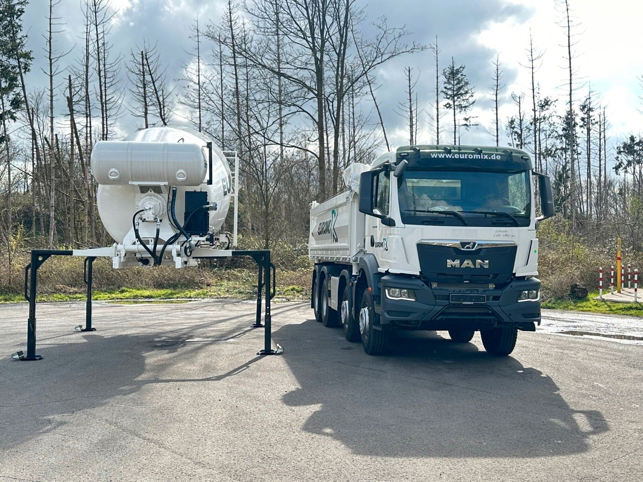 MAN TGS 41.440 8x4 WECHSELSYSTEM KIPPER+MISCHER - Betonmixer: afbeelding 2 MAN TGS 41.440 8x4 WECHSELSYSTEM KIPPER+MISCHER - Betonmixer: afbeelding 2