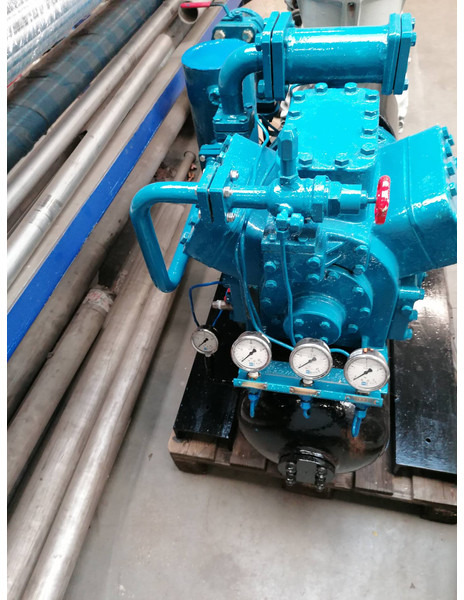 DEBICA Used and reconditioned Vertical compressor - Motor en onderdelen voor Bouwmachine: afbeelding 4 DEBICA Used and reconditioned Vertical compressor - Motor en onderdelen voor Bouwmachine: afbeelding 4