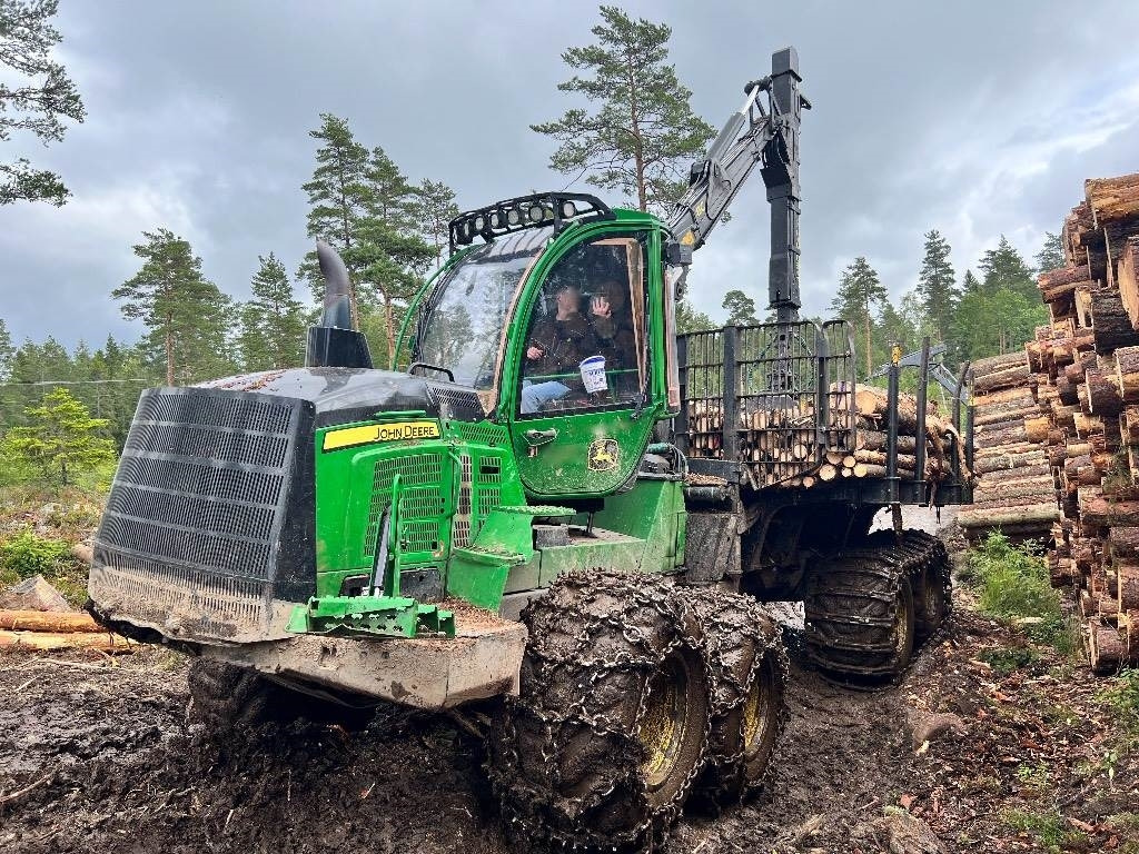 John Deere 1510 G - Forwarder: afbeelding 4 John Deere 1510 G - Forwarder: afbeelding 4