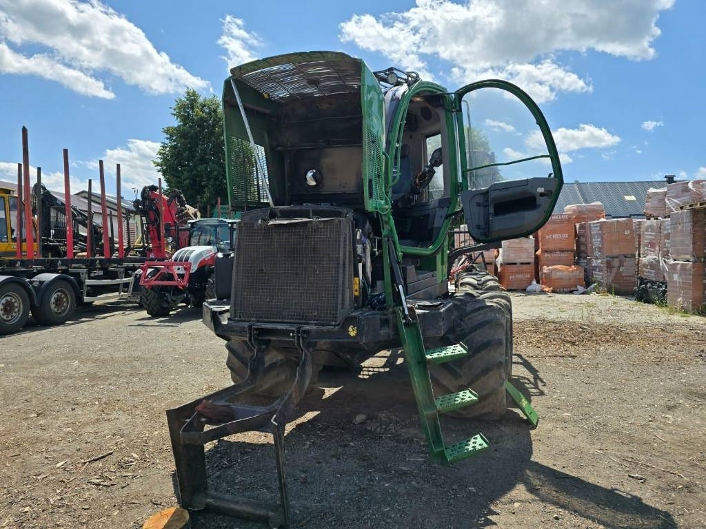 John Deere 810 E - Forwarder: afbeelding 5 John Deere 810 E - Forwarder: afbeelding 5