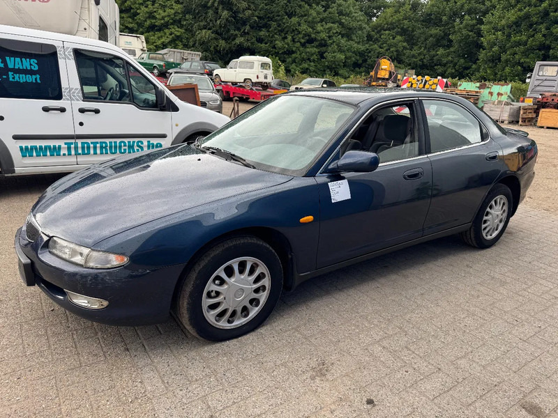 Mazda Xedos **XEDOS 6-2.0 V6-AC** - Sedan: afbeelding 1 Mazda Xedos **XEDOS 6-2.0 V6-AC** - Sedan: afbeelding 1