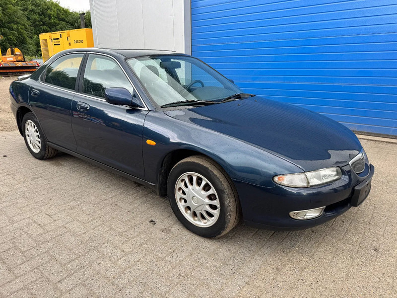 Mazda Xedos **XEDOS 6-2.0 V6-AC** - Sedan: afbeelding 3 Mazda Xedos **XEDOS 6-2.0 V6-AC** - Sedan: afbeelding 3