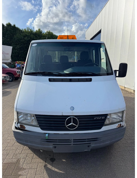 Mercedes-Benz Sprinter **212D-5CYL-BELGIAN VAN-AIRCO** - Bestelwagen met open laadbak, Bestelwagen met dubbele cabine: afbeelding 2 Mercedes-Benz Sprinter **212D-5CYL-BELGIAN VAN-AIRCO** - Bestelwagen met open laadbak, Bestelwagen met dubbele cabine: afbeelding 2