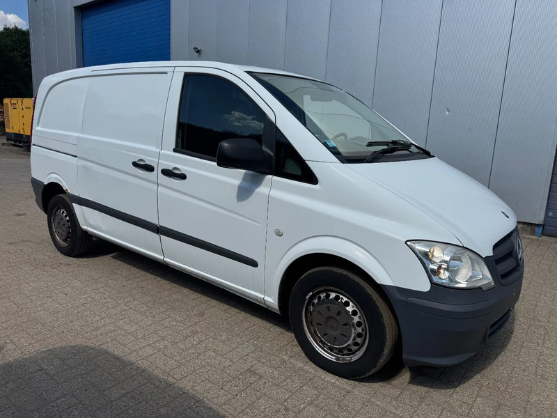 Mercedes-Benz Vito **110CDI-EURO 5** - Kleine bestelwagen: afbeelding 3 Mercedes-Benz Vito **110CDI-EURO 5** - Kleine bestelwagen: afbeelding 3