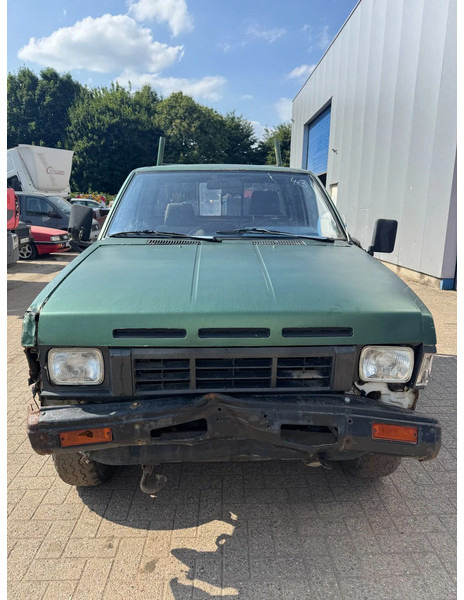 Nissan King-cab **DIESEL-4X4** - Personenwagen: afbeelding 5 Nissan King-cab **DIESEL-4X4** - Personenwagen: afbeelding 5