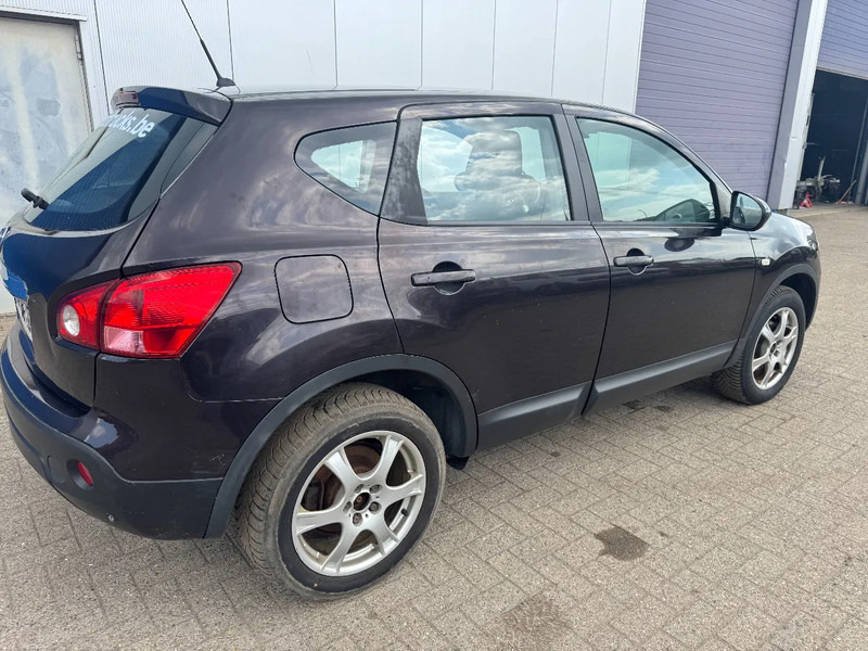 Nissan QASHQAI **DIESEL-AIRCO** - SUV: afbeelding 4 Nissan QASHQAI **DIESEL-AIRCO** - SUV: afbeelding 4
