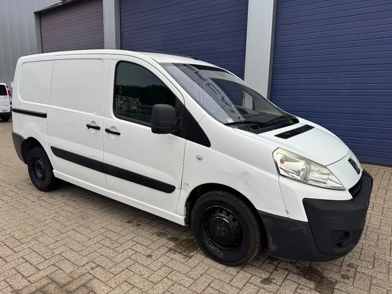 Peugeot Expert **1560CC-EURO 4-AC** - Kleine bestelwagen: afbeelding 1 Peugeot Expert **1560CC-EURO 4-AC** - Kleine bestelwagen: afbeelding 1