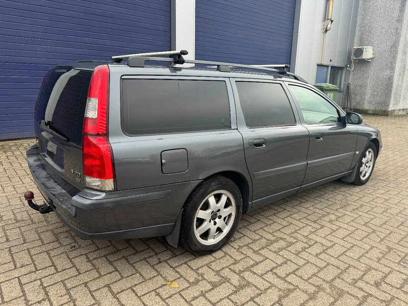 Volvo V70 V70 - Stationwagen: afbeelding 4 Volvo V70 V70 - Stationwagen: afbeelding 4