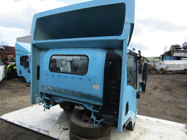 ISUZU N75 CAB (2012) - Cabine voor Vrachtwagen: afbeelding 5 ISUZU N75 CAB (2012) - Cabine voor Vrachtwagen: afbeelding 5