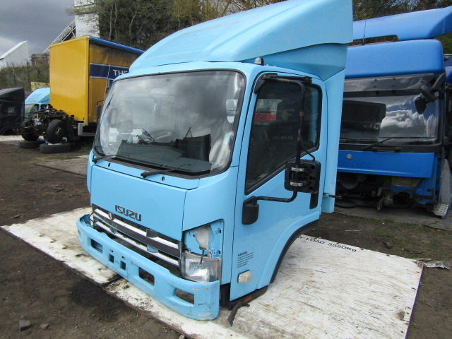 ISUZU N75 CAB (2012) - Cabine voor Vrachtwagen: afbeelding 4 ISUZU N75 CAB (2012) - Cabine voor Vrachtwagen: afbeelding 4