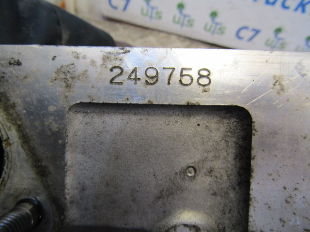 ISUZU NKR/GRAFTER 4JJ1 ENGINE CYLINDER HEAD P/NO 249758 - Motor en onderdelen voor Vrachtwagen: afbeelding 2 ISUZU NKR/GRAFTER 4JJ1 ENGINE CYLINDER HEAD P/NO 249758 - Motor en onderdelen voor Vrachtwagen: afbeelding 2
