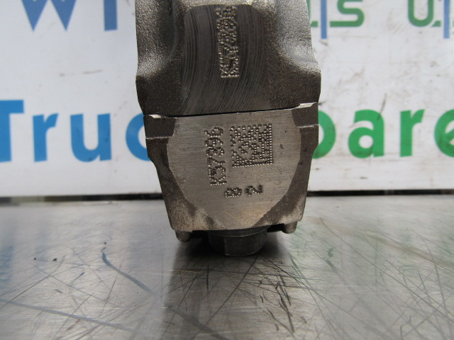 IVECO STRALIS CURSOR 10 CONROD PISTON - Motor en onderdelen voor Vrachtwagen: afbeelding 2 IVECO STRALIS CURSOR 10 CONROD PISTON - Motor en onderdelen voor Vrachtwagen: afbeelding 2