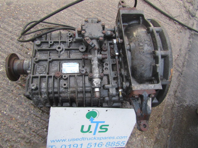 MAN LE 220 6 SPEED ZF GEARBOX 65 850 - Versnellingsbak voor Vrachtwagen: afbeelding 2 MAN LE 220 6 SPEED ZF GEARBOX 65 850 - Versnellingsbak voor Vrachtwagen: afbeelding 2