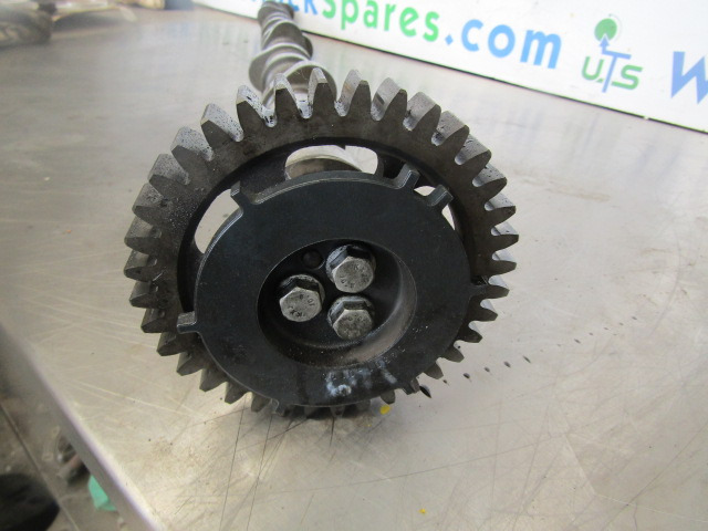 MAN TGS D2066 CAMSHAFT P/NO 51.04401-6404/6049 - Motor en onderdelen voor Vrachtwagen: afbeelding 2 MAN TGS D2066 CAMSHAFT P/NO 51.04401-6404/6049 - Motor en onderdelen voor Vrachtwagen: afbeelding 2