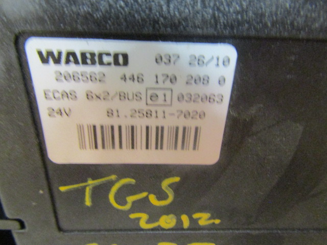 MAN TGS ECAS ECU WABCO P/NO 446 170 2080 / MAN P/NO 81.25811.7020 - ECU voor Vrachtwagen: afbeelding 2 MAN TGS ECAS ECU WABCO P/NO 446 170 2080 / MAN P/NO 81.25811.7020 - ECU voor Vrachtwagen: afbeelding 2