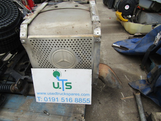 MERCEDES AXOR DPF P/NO A00024900014 - Uitlaatsysteem voor Vrachtwagen: afbeelding 1 MERCEDES AXOR DPF P/NO A00024900014 - Uitlaatsysteem voor Vrachtwagen: afbeelding 1