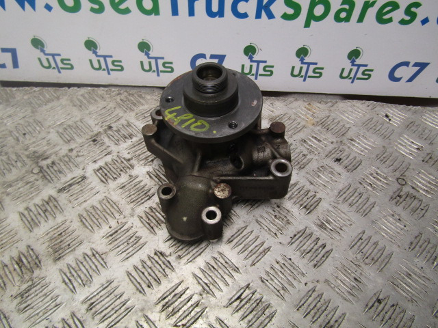 MITSUBISHI FUSO 75C 4P10 WATER PUMP P/NO 926703/02 - Motor en onderdelen voor Vrachtwagen: afbeelding 1 MITSUBISHI FUSO 75C 4P10 WATER PUMP P/NO 926703/02 - Motor en onderdelen voor Vrachtwagen: afbeelding 1
