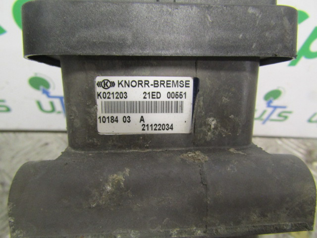 RENAULT MIDLUM DXI EBS BRAKE VALVE ‘KNORR-BREMSE’ P/NO - Remdelen voor Vrachtwagen: afbeelding 3 RENAULT MIDLUM DXI EBS BRAKE VALVE ‘KNORR-BREMSE’ P/NO - Remdelen voor Vrachtwagen: afbeelding 3