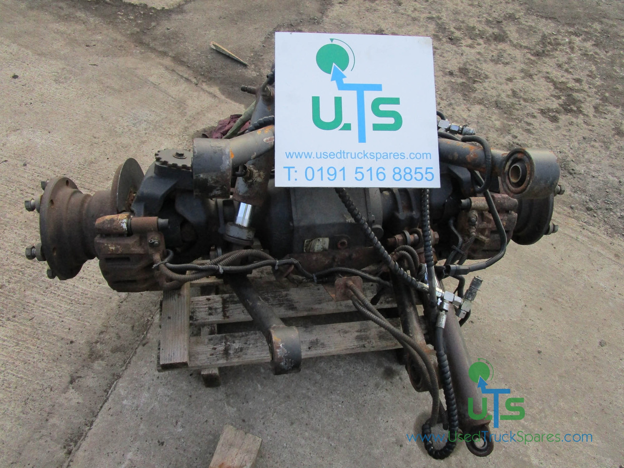 SCHMIDT SWINGO 200 REAR AXLE COMPLETE - Achterass voor Gemeentelijke machine/ Speciaal: afbeelding 1 SCHMIDT SWINGO 200 REAR AXLE COMPLETE - Achterass voor Gemeentelijke machine/ Speciaal: afbeelding 1