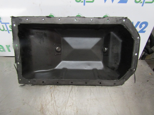SCHMIDT SWINGO OIL PAN / SUMP R754 ENGINE - Motor en onderdelen voor Vrachtwagen: afbeelding 2 SCHMIDT SWINGO OIL PAN / SUMP R754 ENGINE - Motor en onderdelen voor Vrachtwagen: afbeelding 2