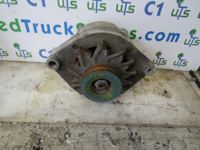 VOLVO FL D6B ALTERNATOR BOSCH P/NO 012468121 - Elektrisch systeem voor Vrachtwagen: afbeelding 1 VOLVO FL D6B ALTERNATOR BOSCH P/NO 012468121 - Elektrisch systeem voor Vrachtwagen: afbeelding 1