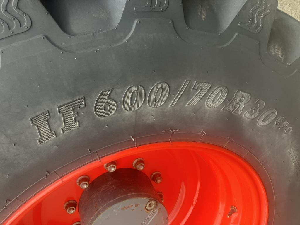 Fendt 828 Profi Plus - Tractor: afbeelding 4 Fendt 828 Profi Plus - Tractor: afbeelding 4