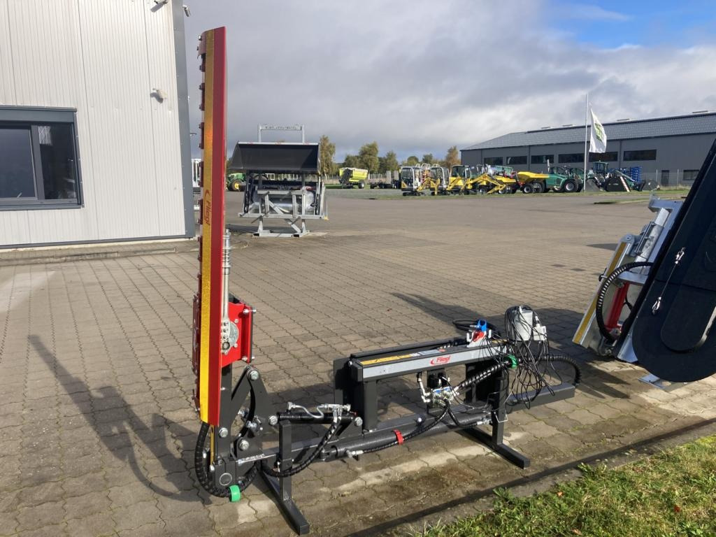 Fliegl ASTSCHERE 1450 - Klepelmaaier/ Mulcher: afbeelding 1 Fliegl ASTSCHERE 1450 - Klepelmaaier/ Mulcher: afbeelding 1