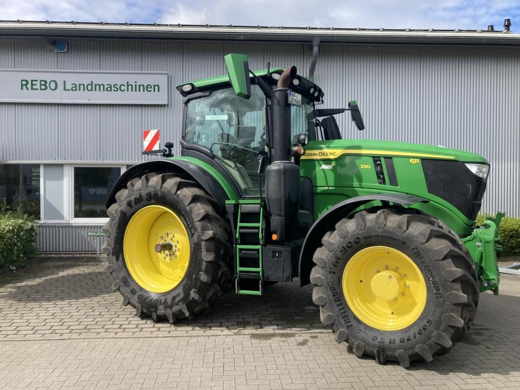 John Deere 6R230 - Tractor: afbeelding 1 John Deere 6R230 - Tractor: afbeelding 1