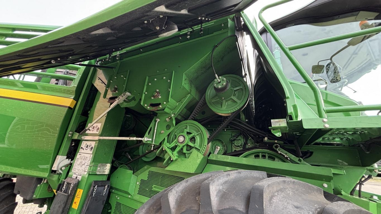 Leasing John Deere T660 John Deere T660: afbeelding 23 Leasing John Deere T660 John Deere T660: afbeelding 23